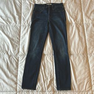 Madewell 25 jeans 9” high rise skinny darker wash. Like new.